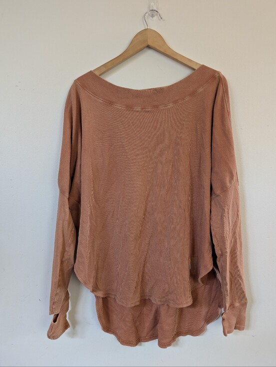 free people movement Tops - Free People Movement Women's Relaxed Long-Sleeve Open Back Top Dusty Rose Orange